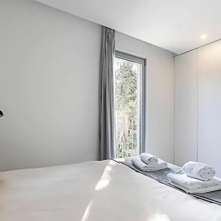 Stylish Flat W/ Gym & Parking By Lovelystay Porto Exterior photo